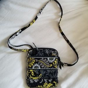 Vera Bradley Baroque Hipster retired!!!
